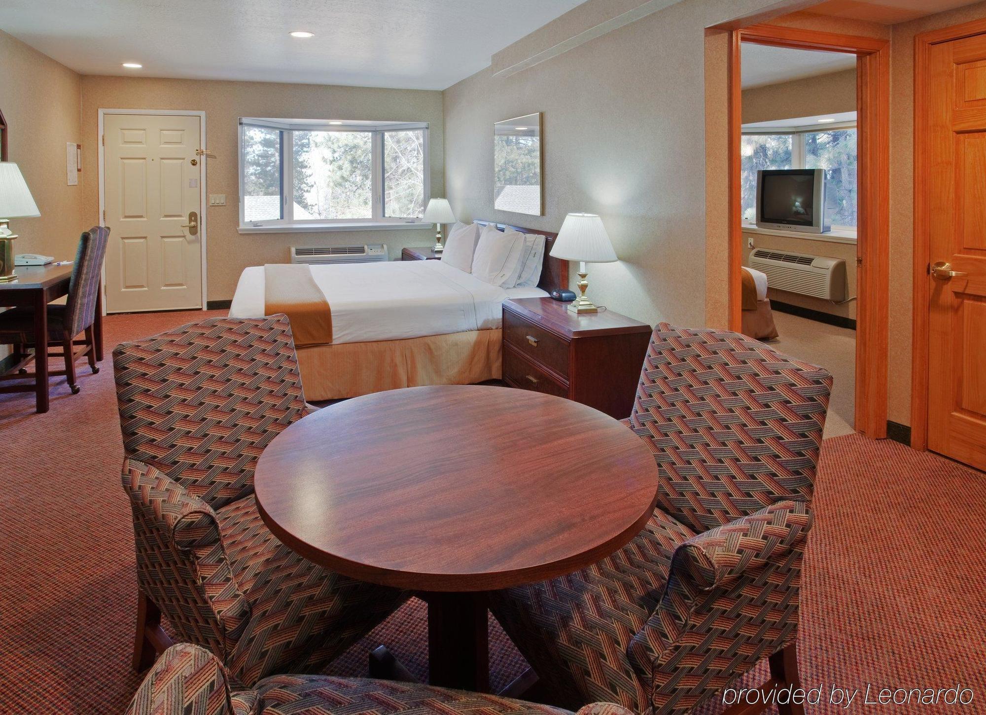 Holiday Inn Express South Lake Tahoe By Ihg Room photo
